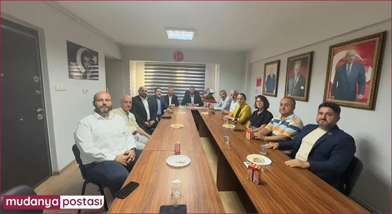 AK Parti'den MHP'ye Ziyaret